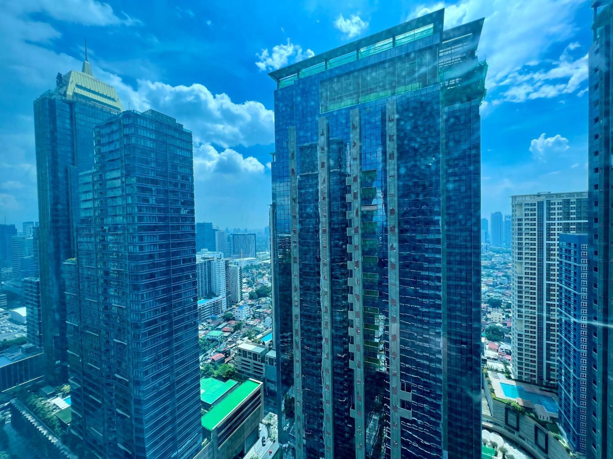 Daniella'S Modern & Cozy Suite In Uptown Bgc Manille Extérieur photo